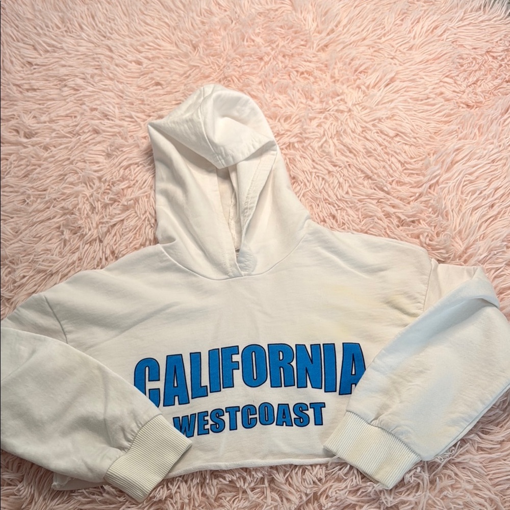 SHEIN White and Blue California Pullover Sweater
